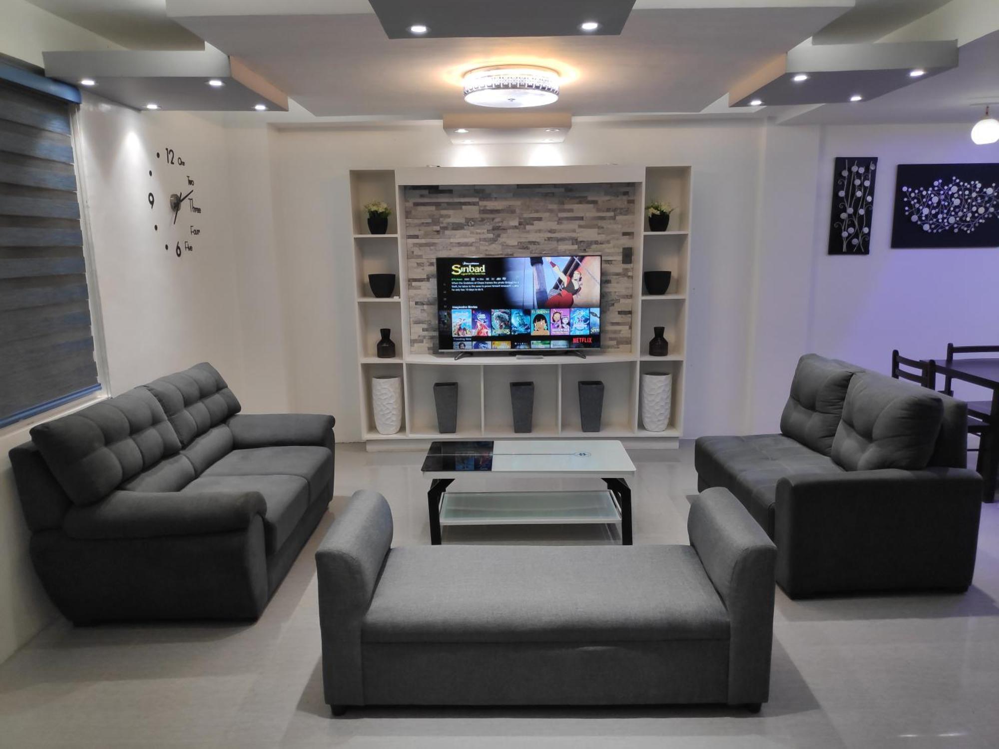 Tagaytay Staycation By Naya And Darla W Free Swimming Pool, Wifi & Netflix Tagaytay City Dış mekan fotoğraf