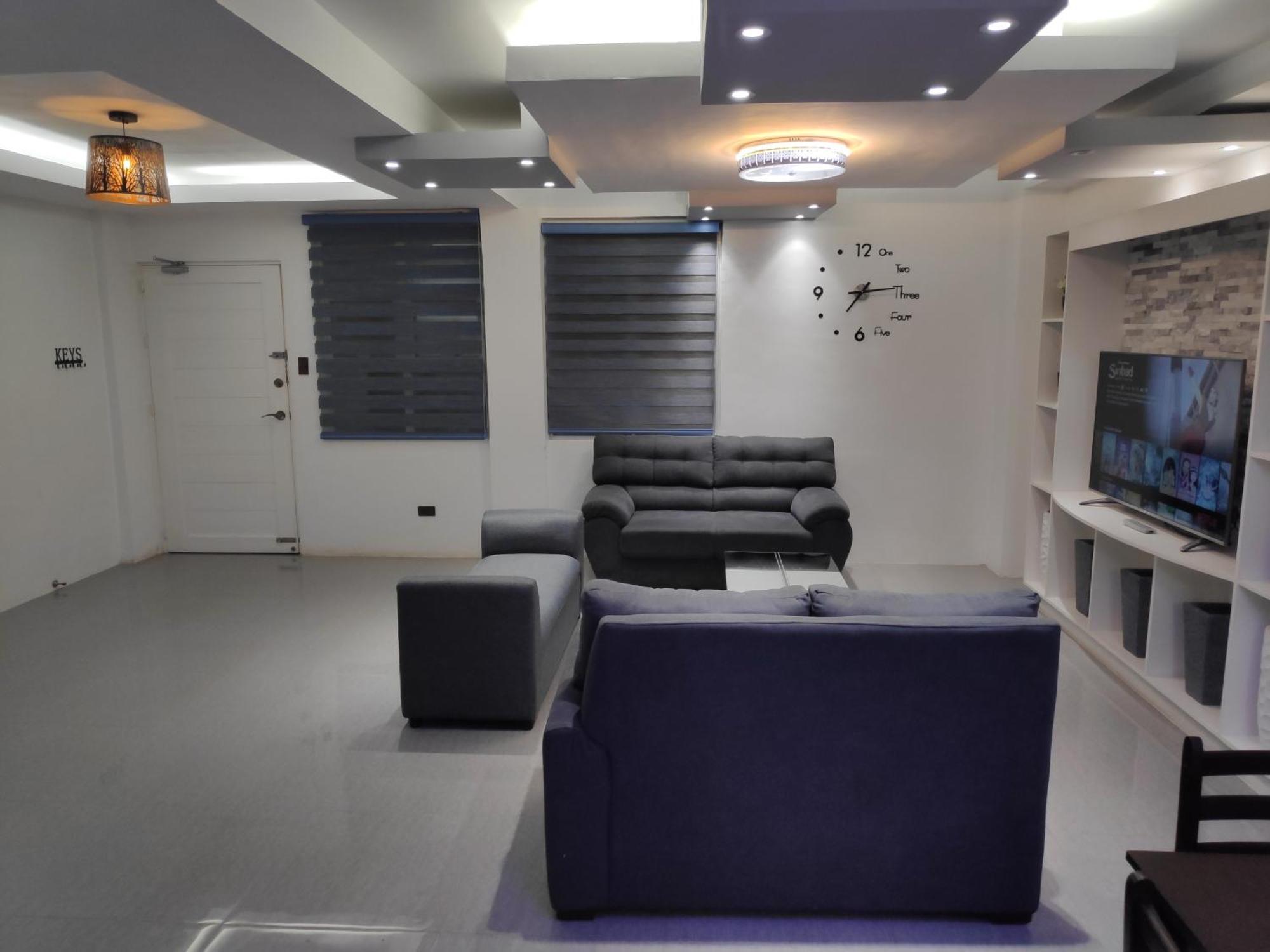 Tagaytay Staycation By Naya And Darla W Free Swimming Pool, Wifi & Netflix Tagaytay City Dış mekan fotoğraf