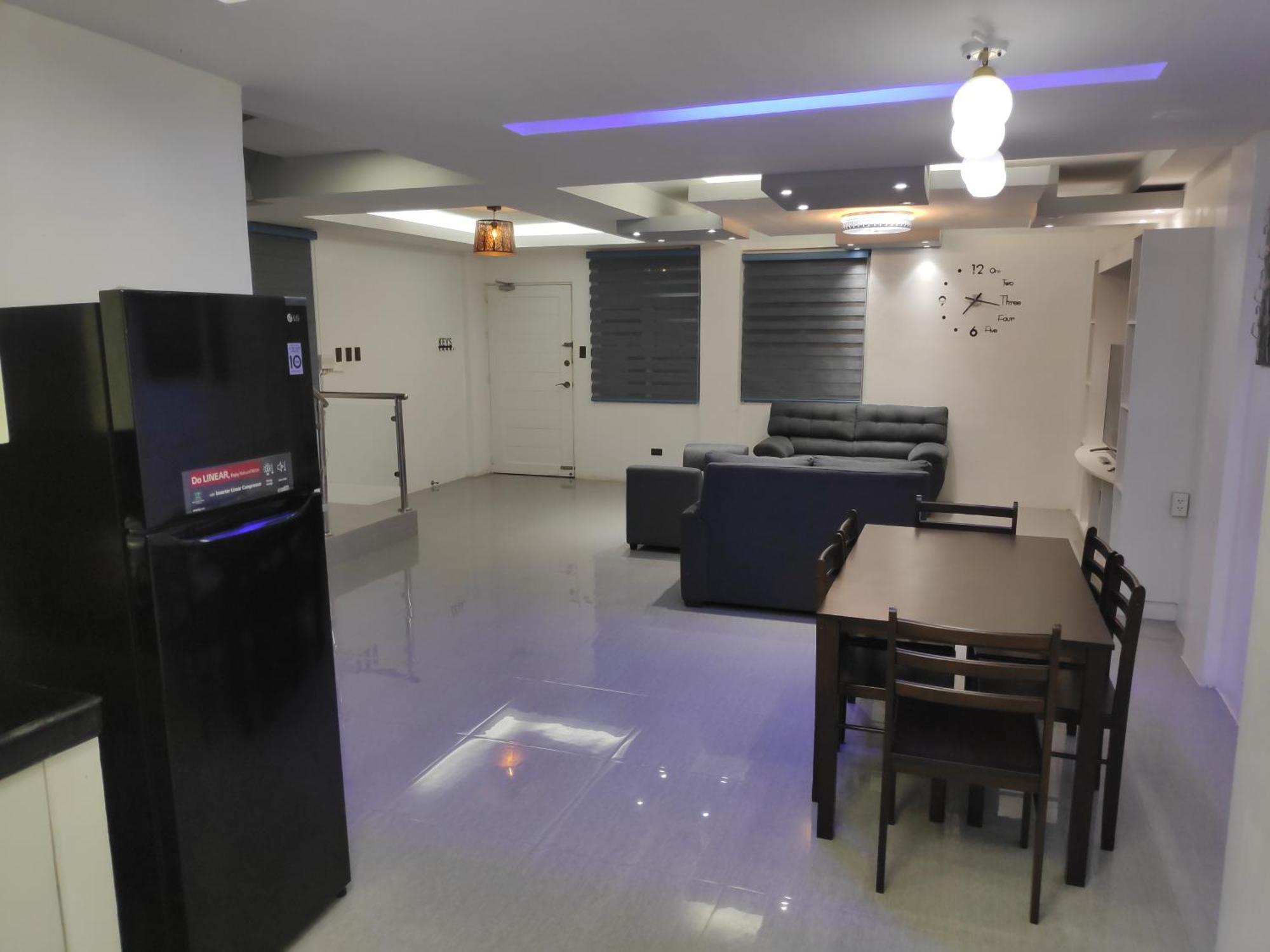 Tagaytay Staycation By Naya And Darla W Free Swimming Pool, Wifi & Netflix Tagaytay City Dış mekan fotoğraf