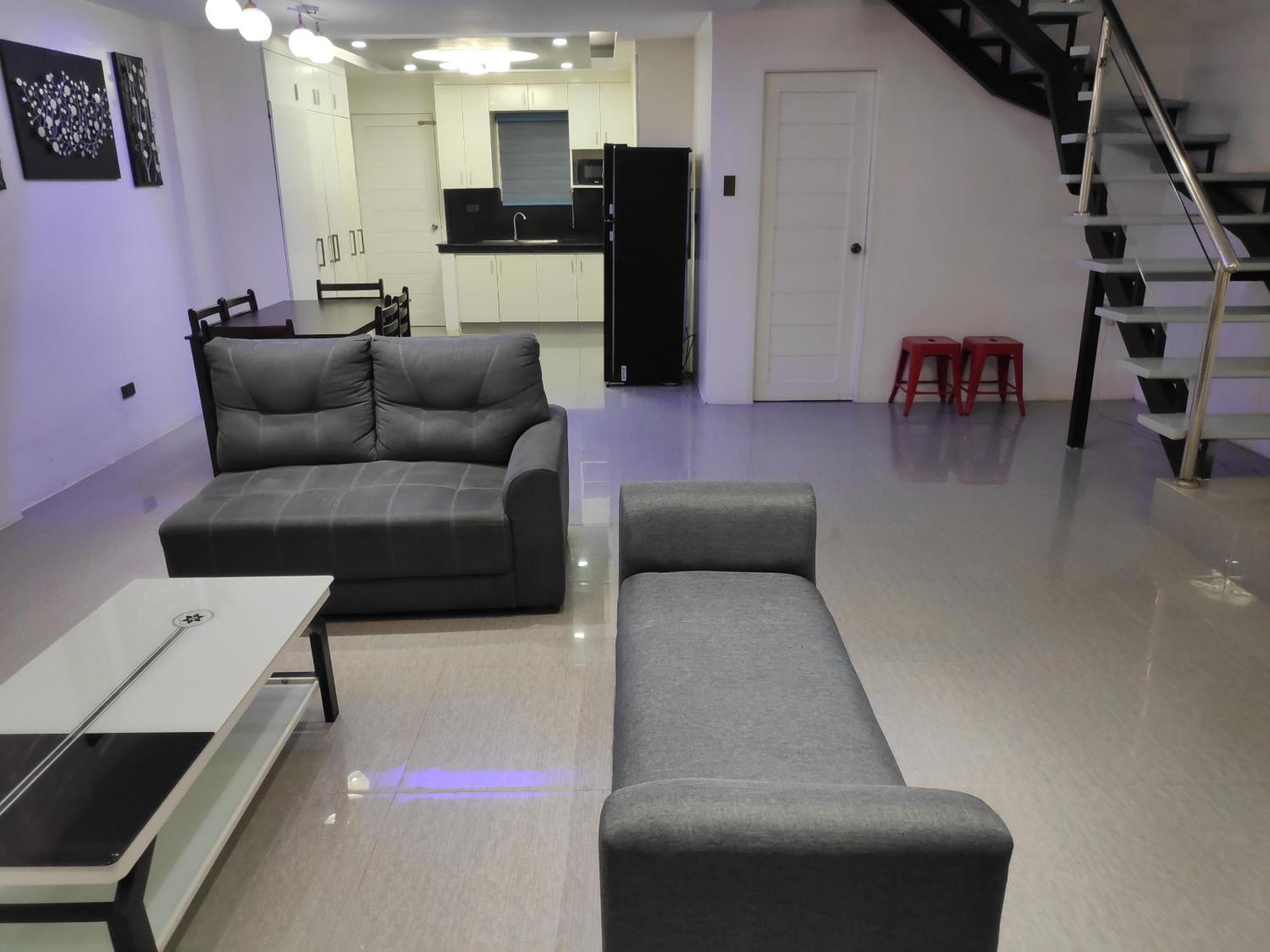 Tagaytay Staycation By Naya And Darla W Free Swimming Pool, Wifi & Netflix Tagaytay City Dış mekan fotoğraf