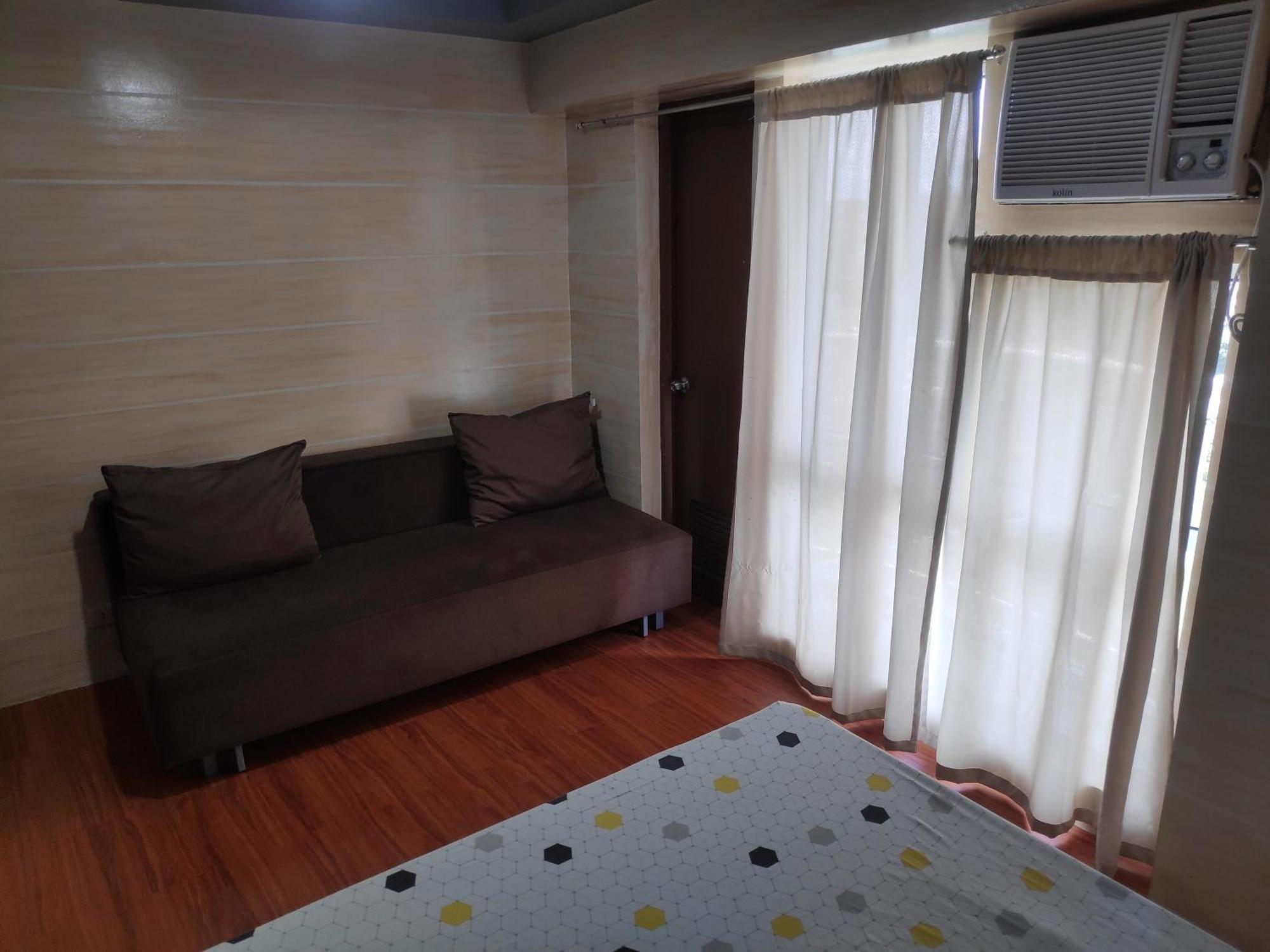 Tagaytay Staycation By Naya And Darla W Free Swimming Pool, Wifi & Netflix Tagaytay City Dış mekan fotoğraf