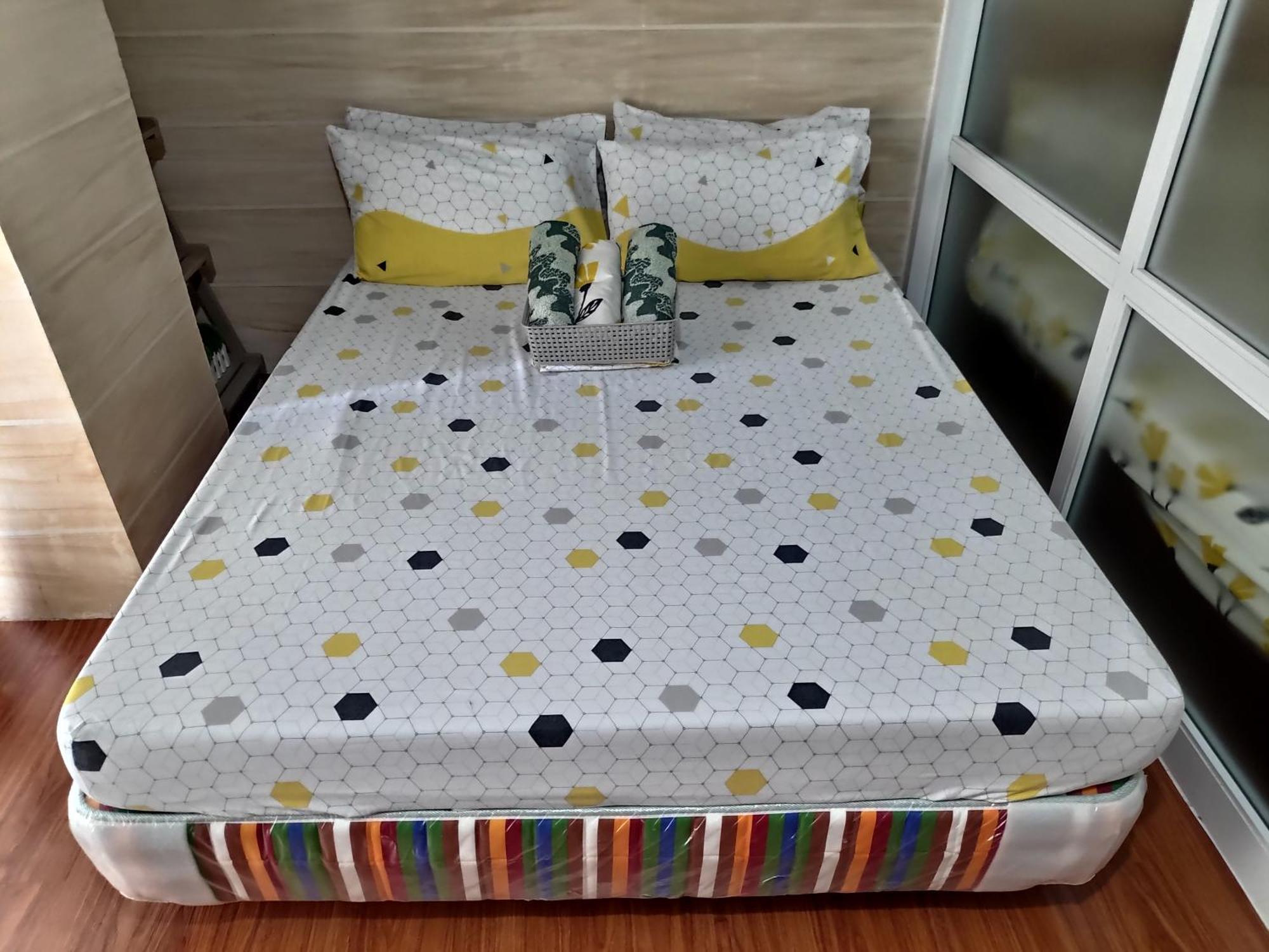 Tagaytay Staycation By Naya And Darla W Free Swimming Pool, Wifi & Netflix Tagaytay City Dış mekan fotoğraf
