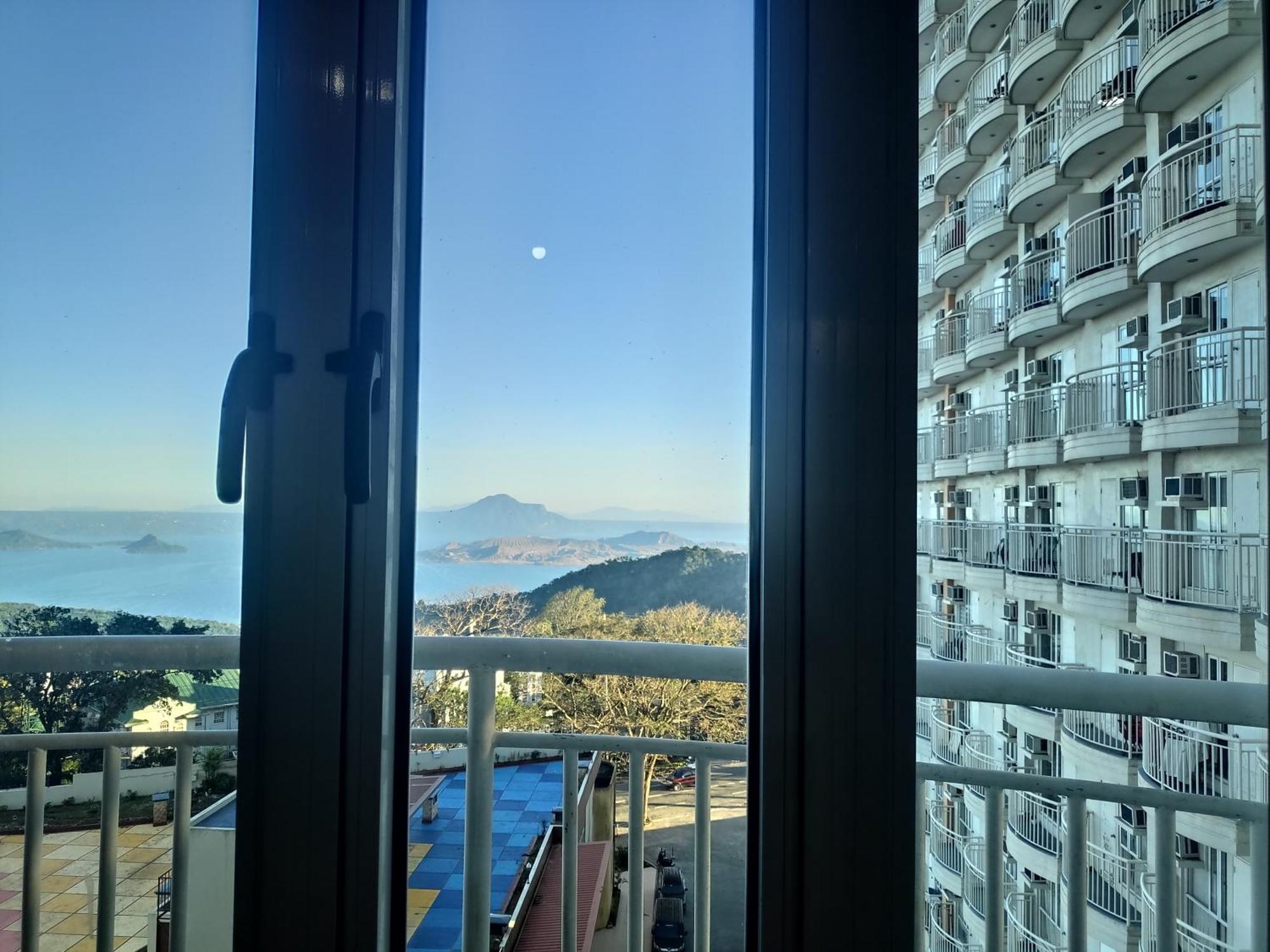 Tagaytay Staycation By Naya And Darla W Free Swimming Pool, Wifi & Netflix Tagaytay City Dış mekan fotoğraf