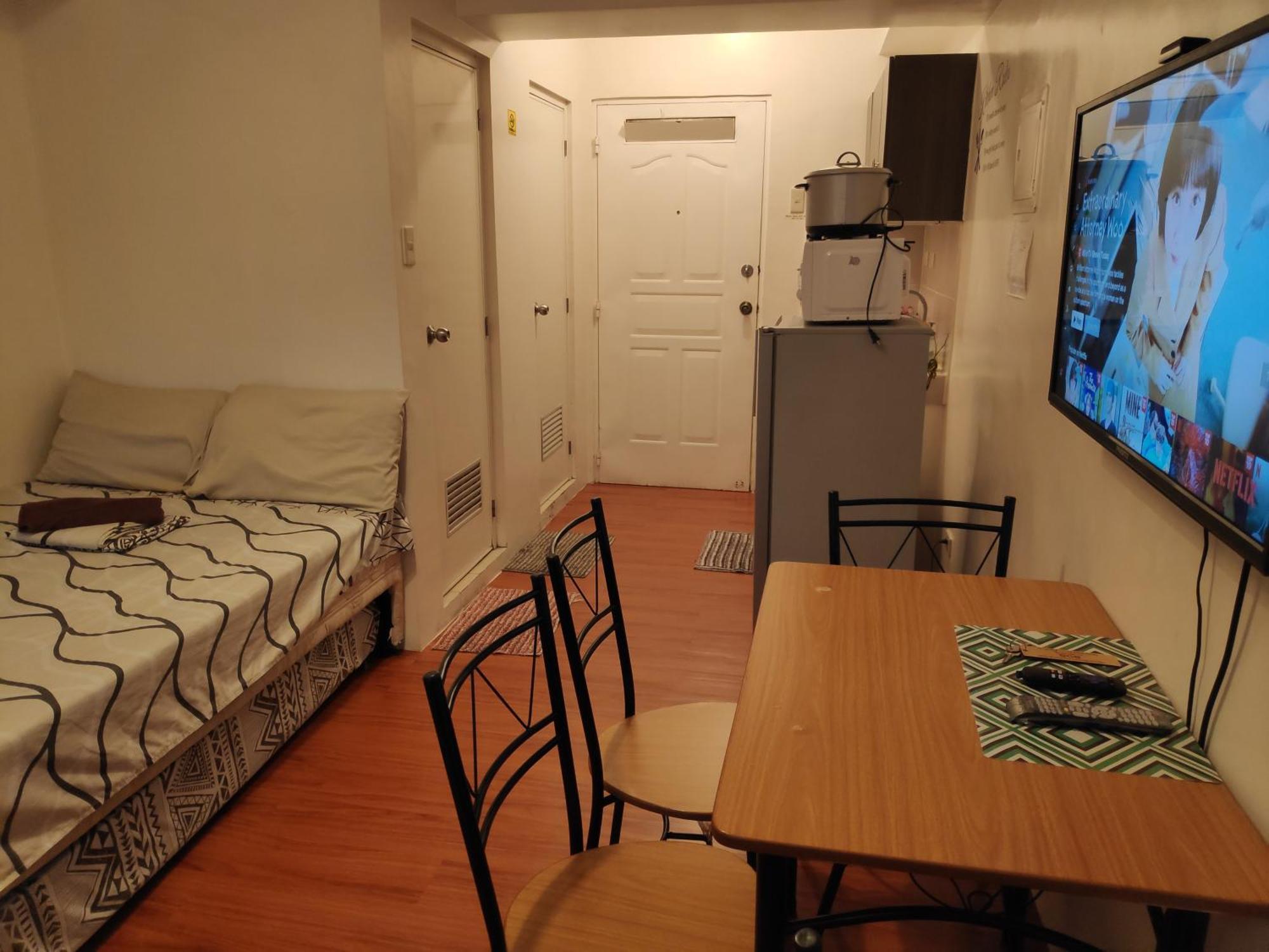 Tagaytay Staycation By Naya And Darla W Free Swimming Pool, Wifi & Netflix Tagaytay City Dış mekan fotoğraf